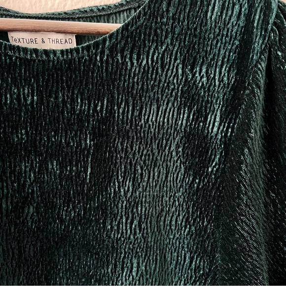 Texture & Thread Madewell Green Micropleat Blouse - Picture 2 of 8